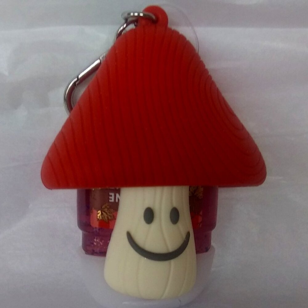 Bath & Body Works Mushroom Pocketbac Holder /w Sanitizer - NWT